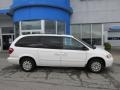 Stone White - Town & Country LX Photo No. 2