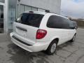 Stone White - Town & Country LX Photo No. 9