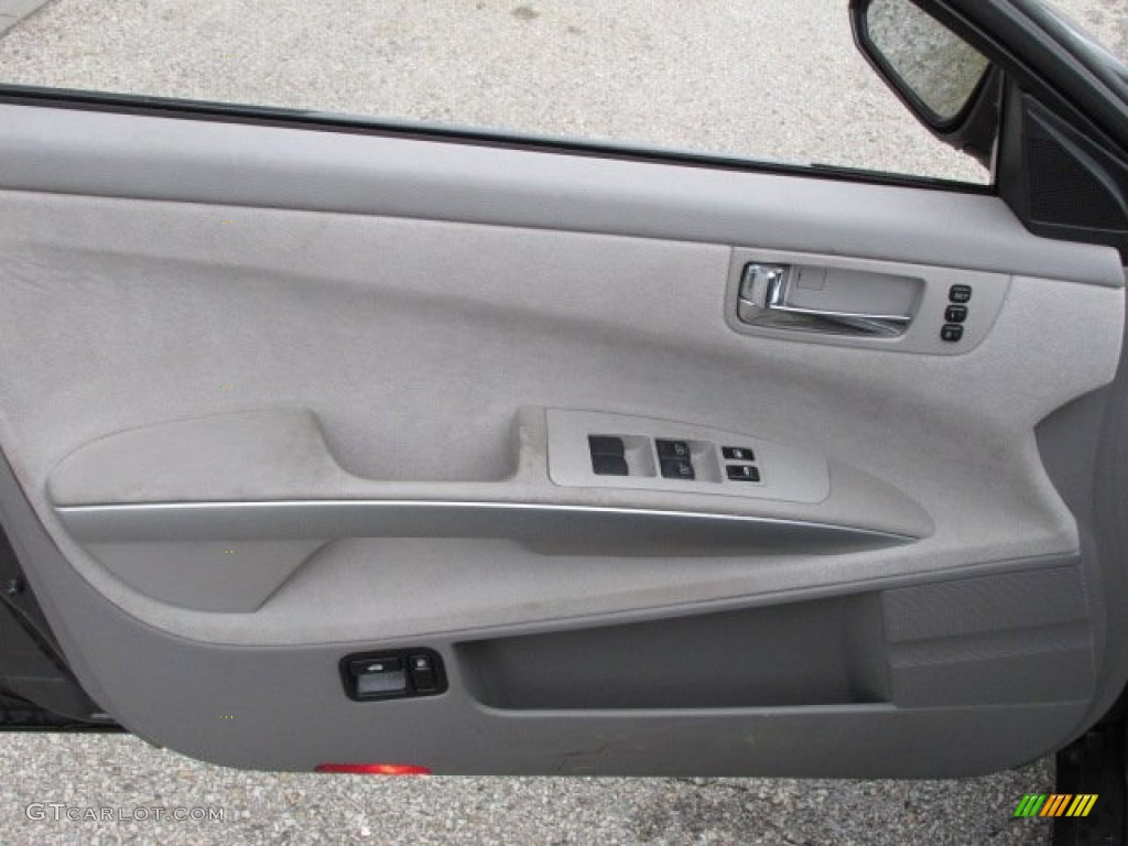2005 Maxima 3.5 SE - Smoke Metallic / Frost photo #12