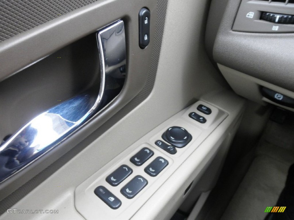 2006 SRX V6 - Radiant Bronze / Cashmere photo #12