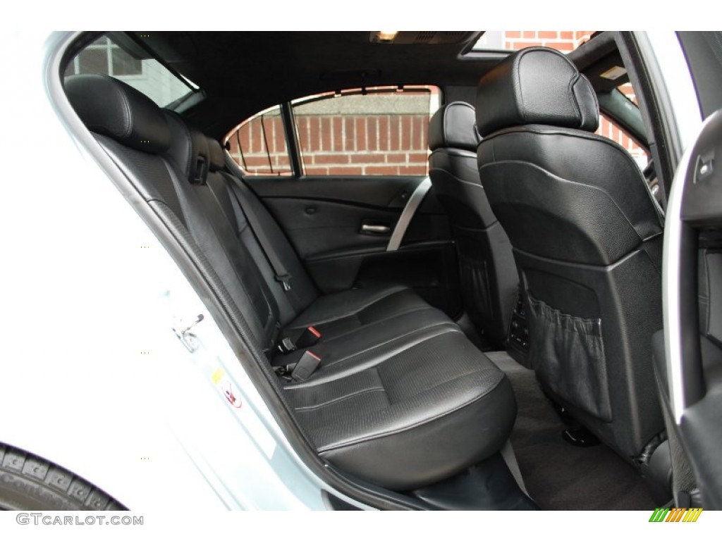 2006 BMW M5 Standard M5 Model Rear Seat Photos