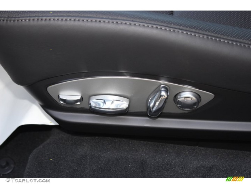 2013 Porsche Panamera Turbo S Controls Photo #87233010