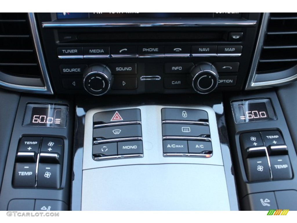2013 Porsche Panamera Turbo S Controls Photo #87233205
