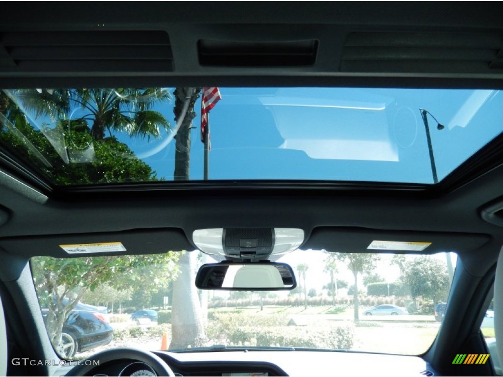 2014 Mercedes-Benz C 250 Sport Sunroof Photos