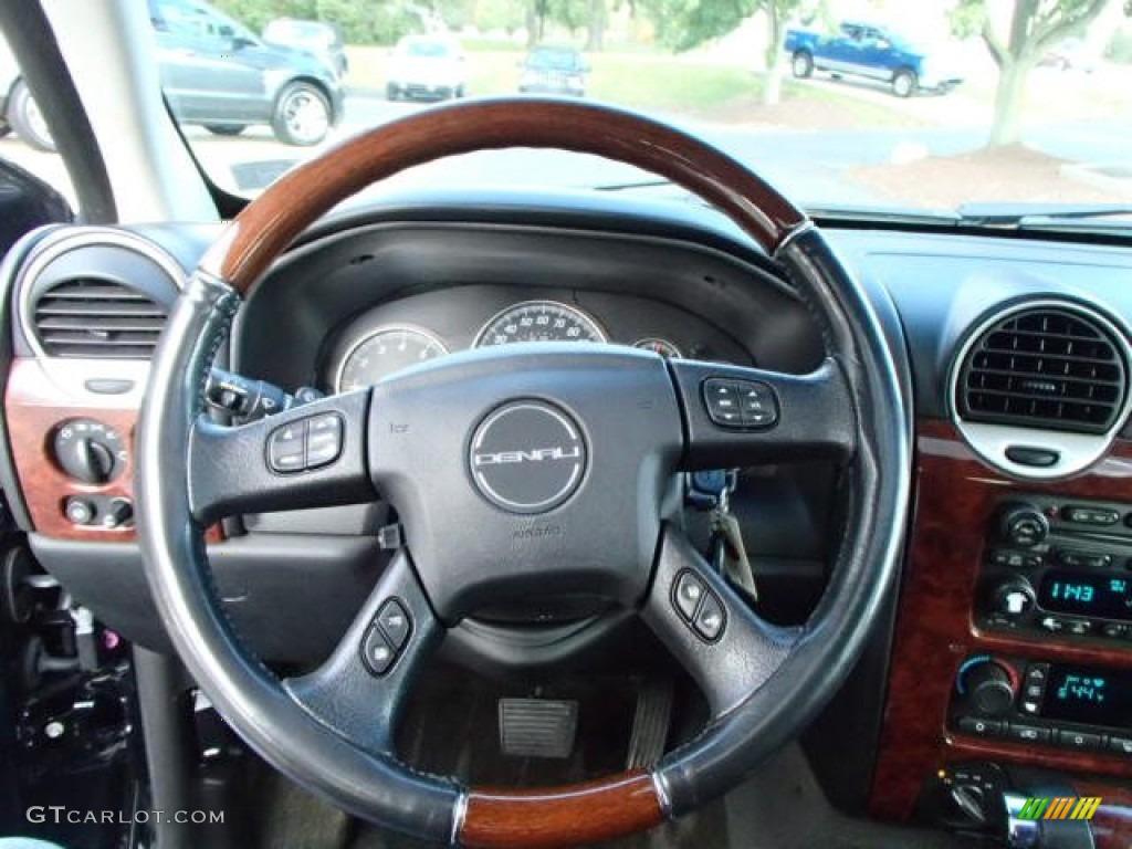 2006 Envoy Denali 4x4 - Black Onyx / Ebony Black photo #18