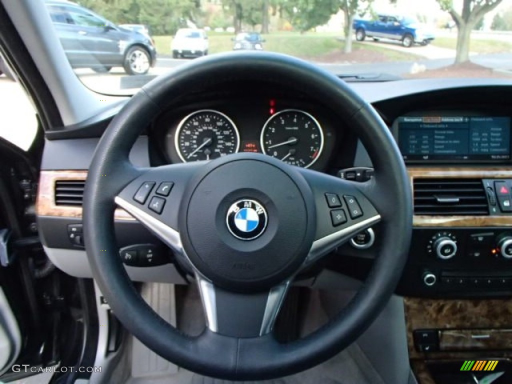 2008 BMW 5 Series 535xi Sports Wagon Steering Wheel Photos