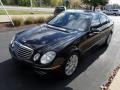 Black - E 350 Sedan Photo No. 4