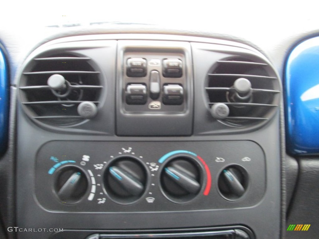 2004 PT Cruiser Limited - Electric Blue Pearlcoat / Taupe/Pearl Beige photo #8