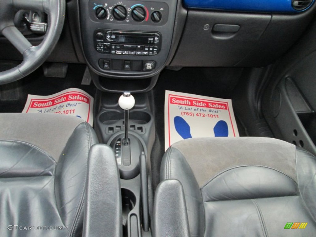 2004 PT Cruiser Limited - Electric Blue Pearlcoat / Taupe/Pearl Beige photo #10