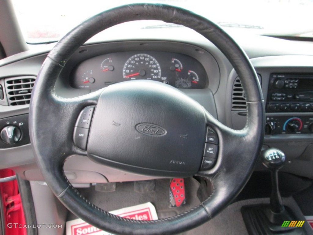 2001 Ford F150 XL Regular Cab Medium Graphite Steering Wheel Photo #87235755