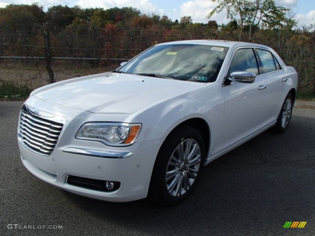 Ivory Tri-Coat Pearl 2014 Chrysler 300 C AWD Exterior Photo #87236052