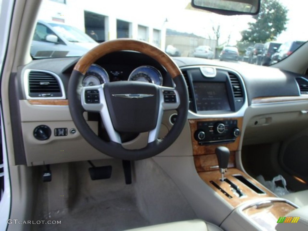 2014 Chrysler 300 C AWD Dark Frost Beige/Light Frost Beige Dashboard Photo #87236271