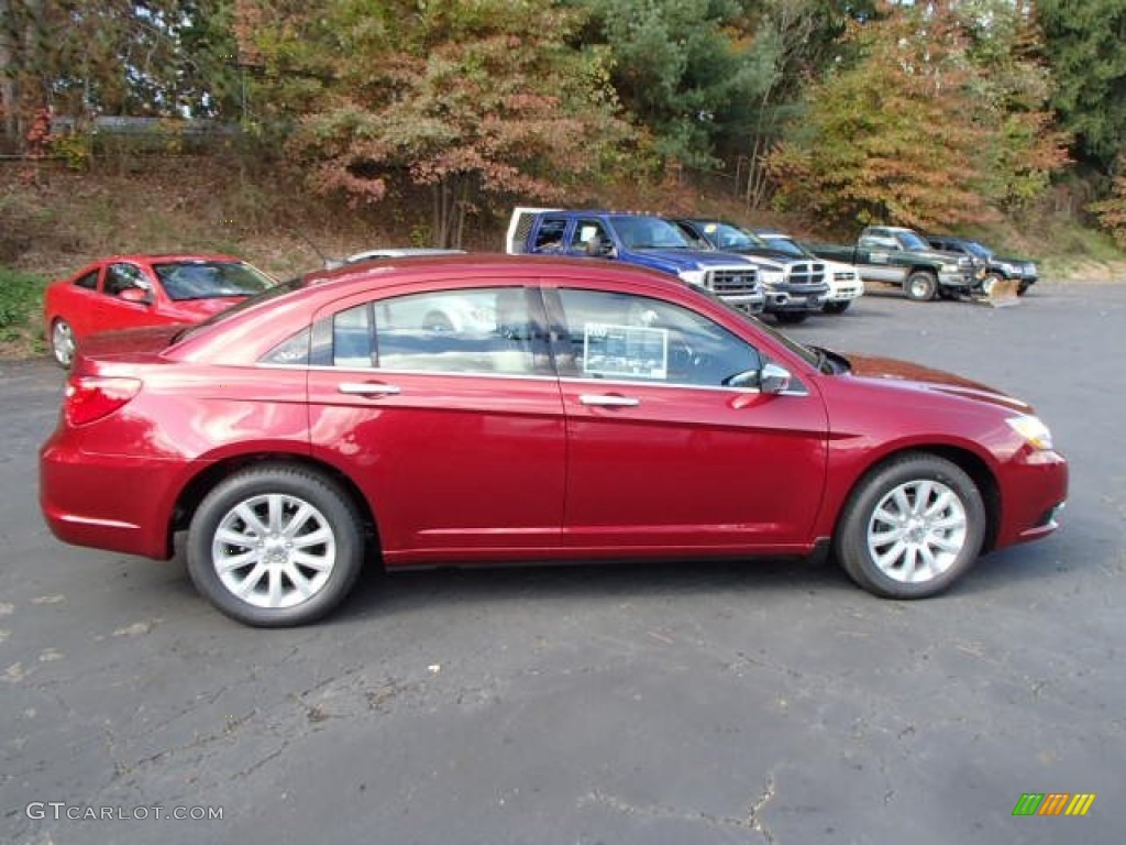 2014 200 Limited Sedan - Deep Cherry Red Crystal Pearl / Black/Light Frost Beige photo #5