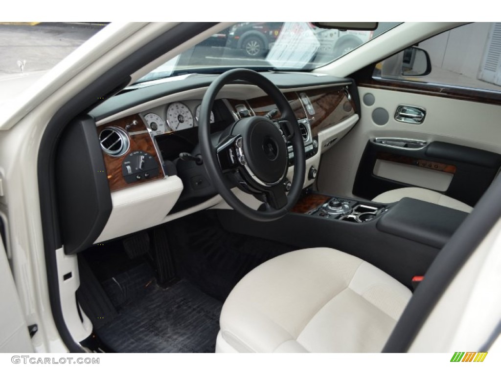 Seashell/Black Interior 2012 Rolls-Royce Ghost Standard Ghost Model Photo #87238299