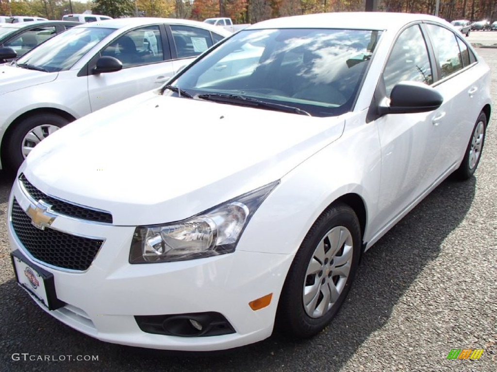 2014 Cruze LS - Summit White / Jet Black/Medium Titanium photo #1