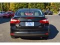 Tuxedo Black - Focus SE Sedan Photo No. 4
