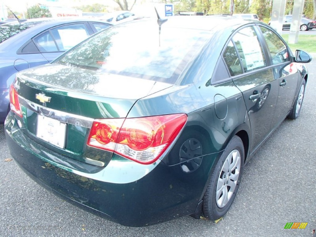 2014 Cruze LS - Rainforest Green Metallic / Jet Black/Medium Titanium photo #2