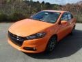 Header Orange - Dart SXT Photo No. 2