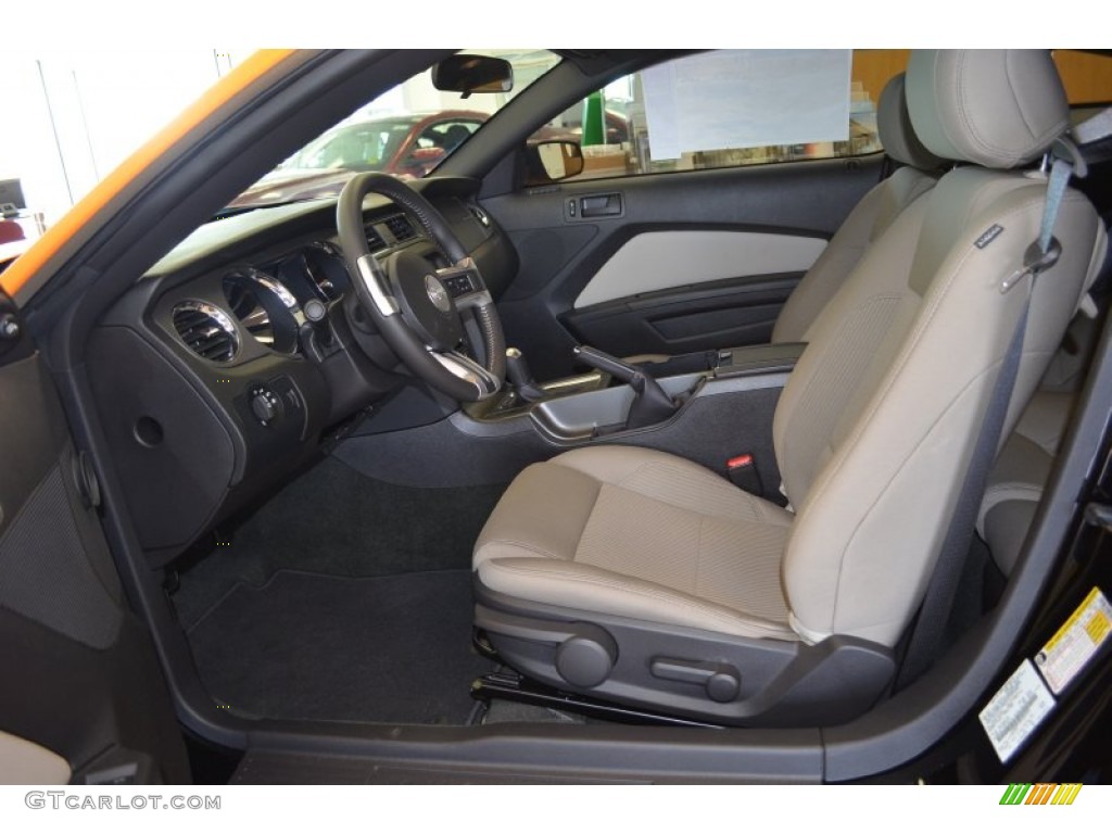 2014 Ford Mustang GT Coupe Front Seat Photo #87241430