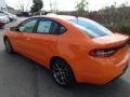 Header Orange - Dart SXT Photo No. 8