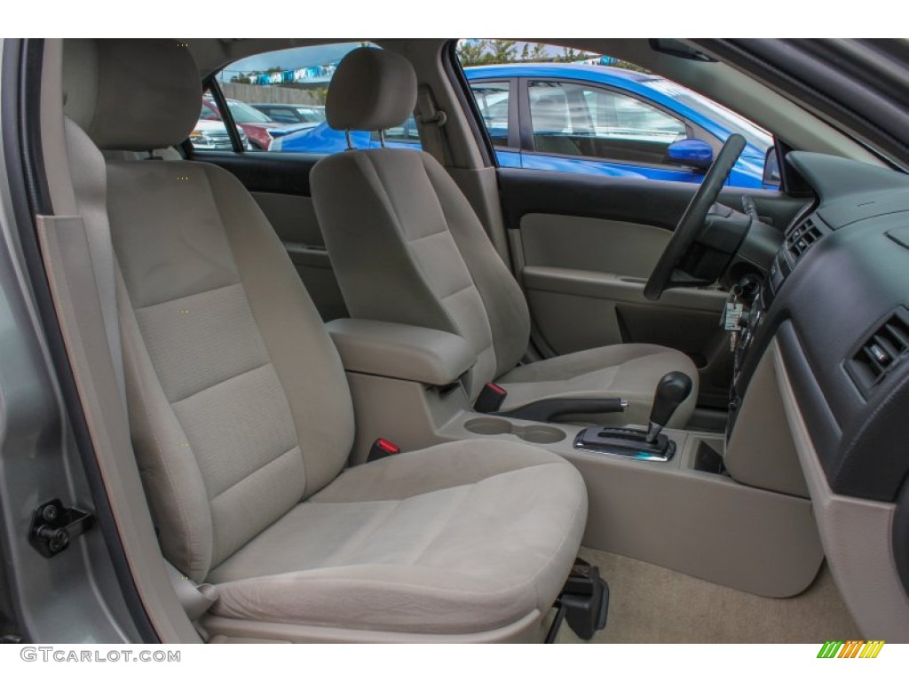 2008 Fusion SE V6 - Vapor Silver Metallic / Medium Light Stone photo #8