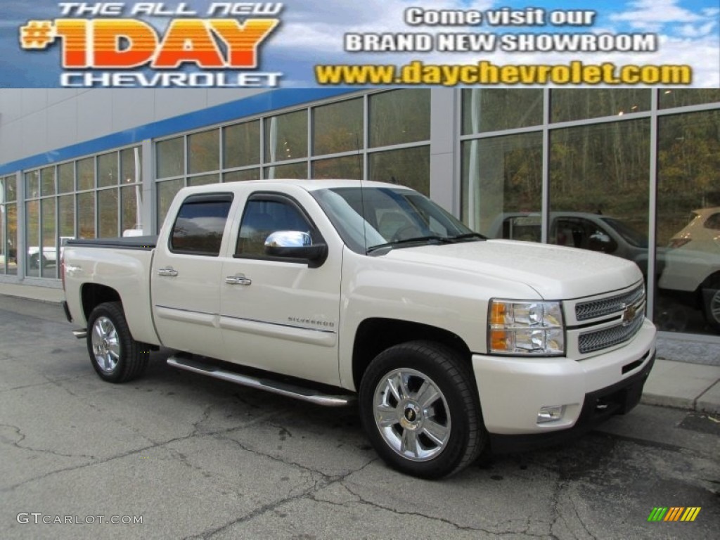 White Diamond Tricoat Chevrolet Silverado 1500