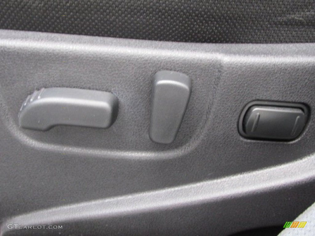 2011 Rogue SV AWD - Black Amethyst / Black photo #14