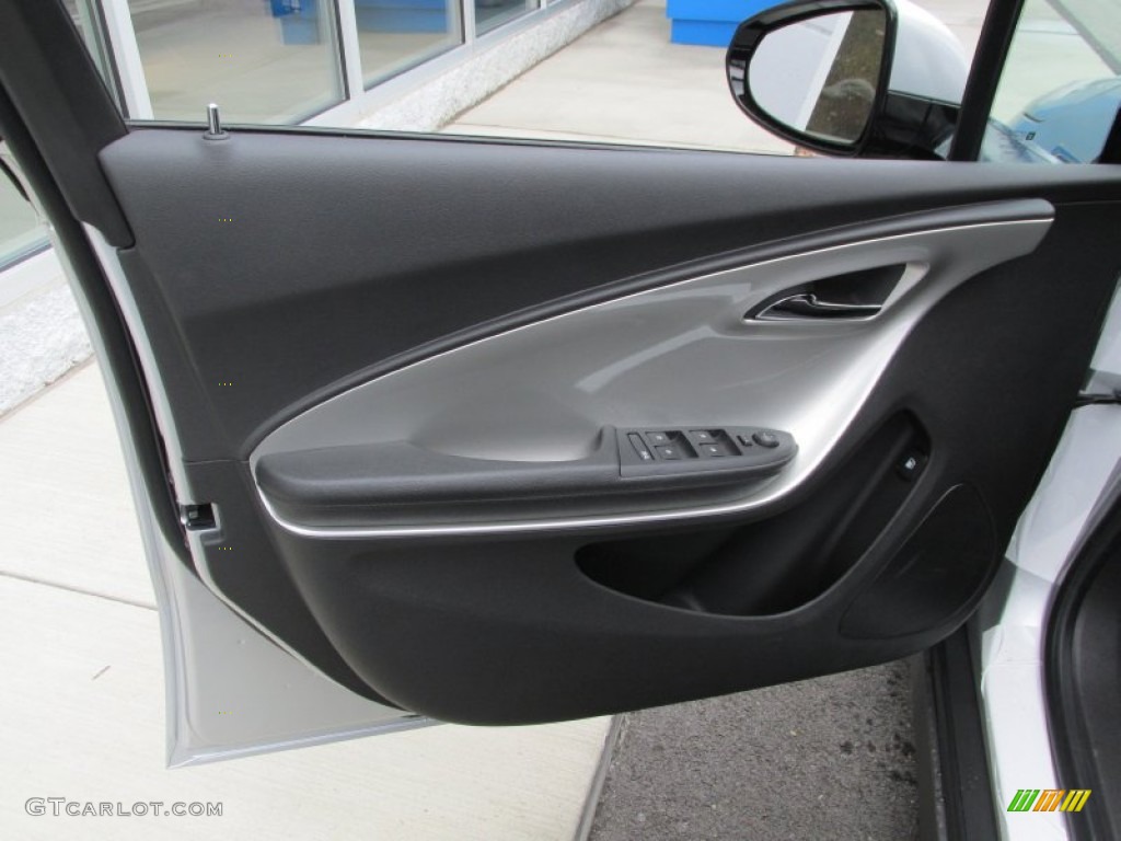 2014 Chevrolet Volt Standard Volt Model Jet Black/Dark Accents Door Panel Photo #87246243