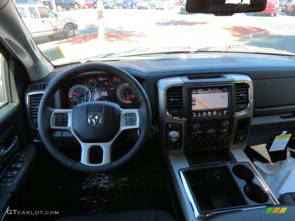 2014 1500 Laramie Crew Cab 4x4 - Bright White / Black photo #9