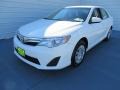 Super White - Camry LE Photo No. 7