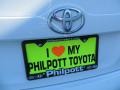 Super White - Camry LE Photo No. 18