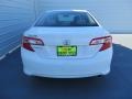Super White - Camry LE Photo No. 47