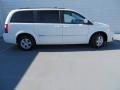 Stone White - Grand Caravan SXT Photo No. 3
