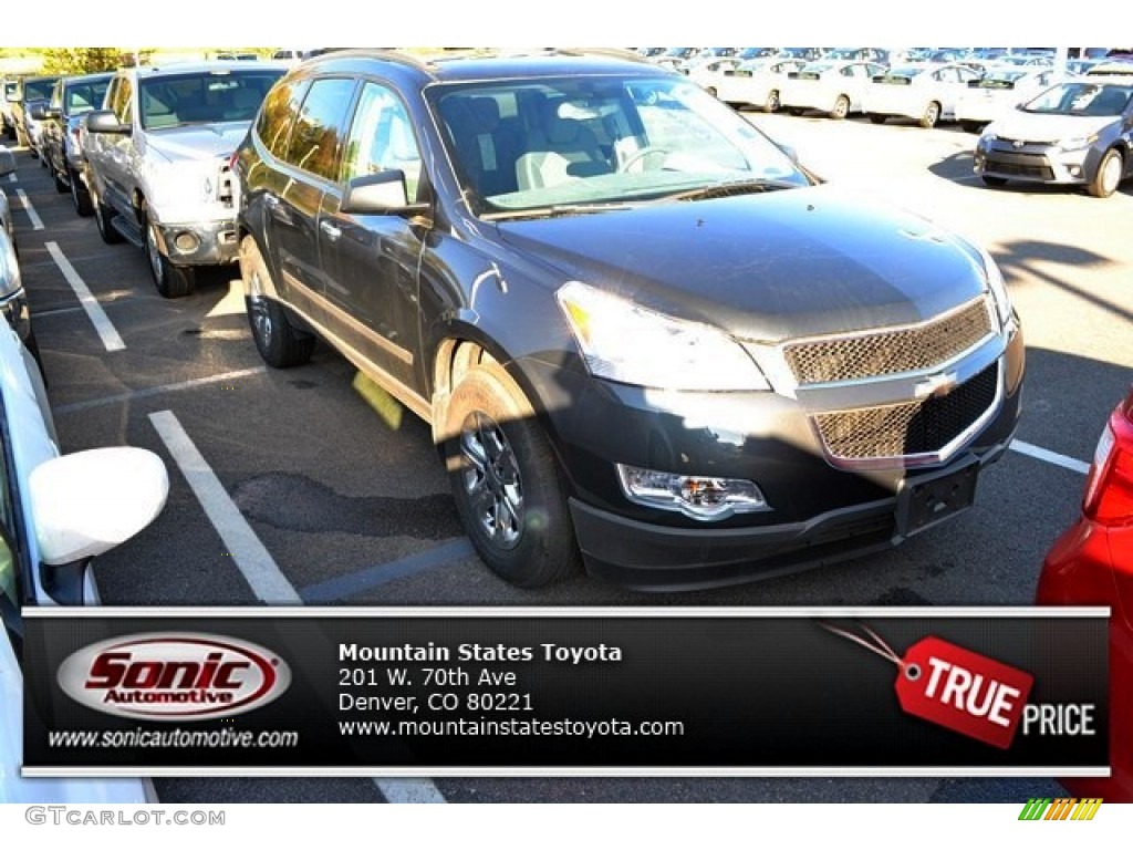 2011 Traverse LS AWD - Cyber Gray Metallic / Dark Gray/Light Gray photo #1
