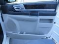 Stone White - Grand Caravan SXT Photo No. 26