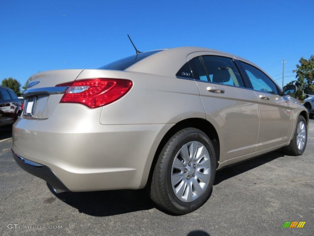 Cashmere Pearl 2014 Chrysler 200 LX Sedan Exterior Photo #87250305
