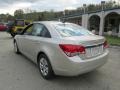 Champagne Silver Metallic - Cruze LS Photo No. 4