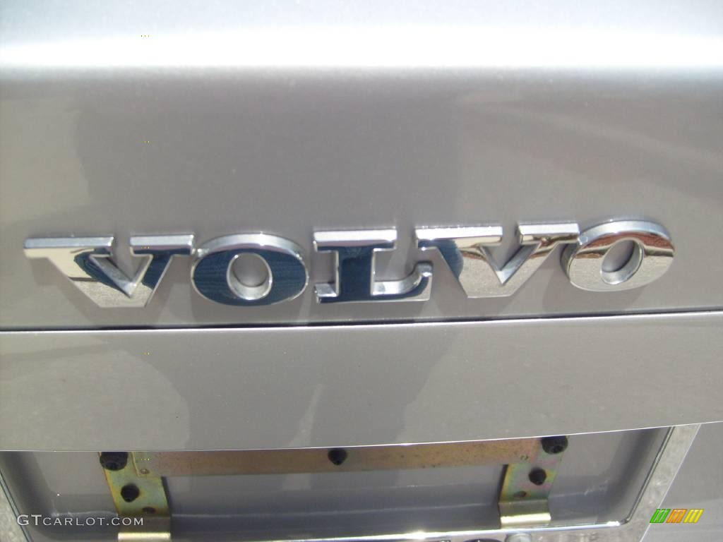 2005 S40 T5 AWD - Silver Metallic / Off Black photo #12