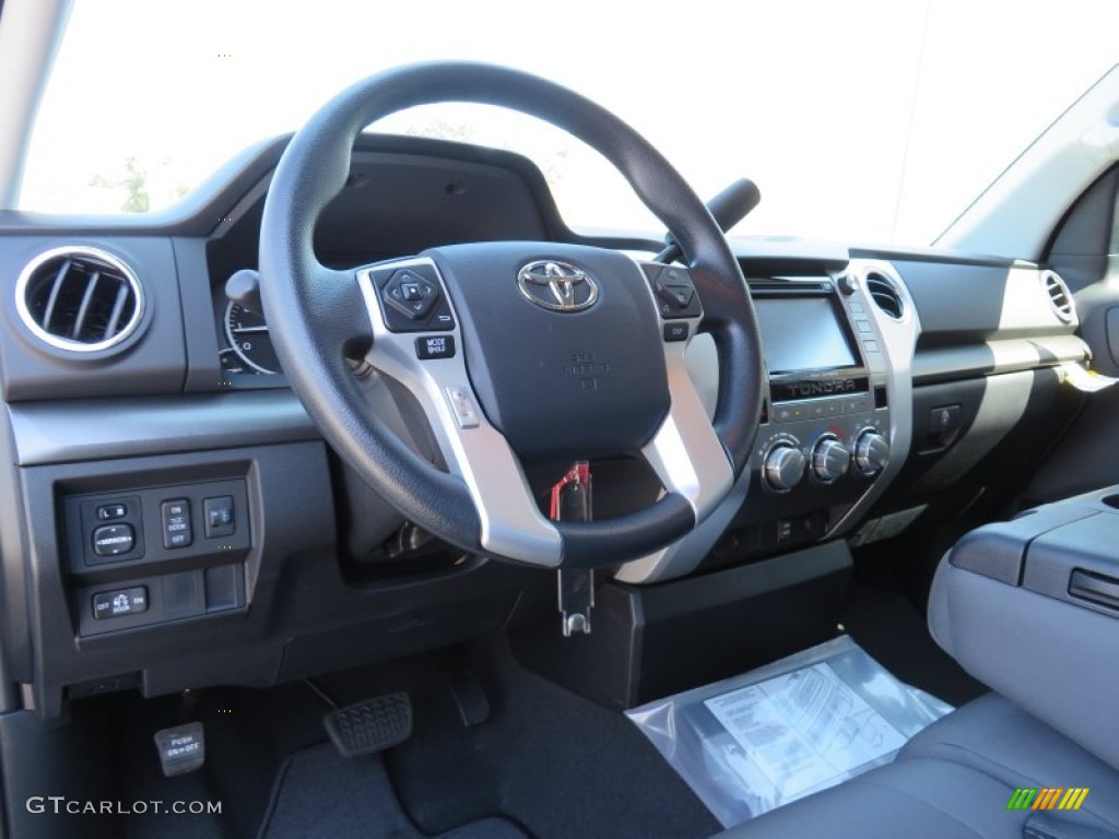 2014 Tundra SR5 Double Cab - Black / Graphite photo #26