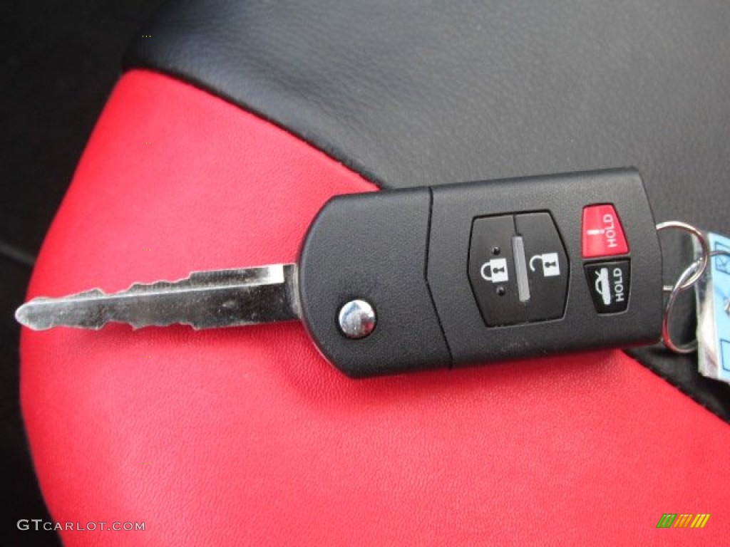 2013 Mazda MAZDA6 i Touring Plus Sedan Keys Photos