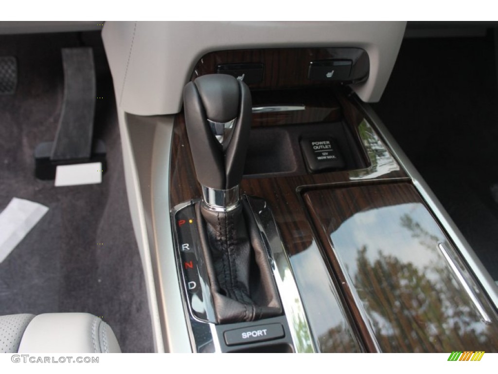 2014 RLX Technology Package - Silver Moon / Graystone photo #28