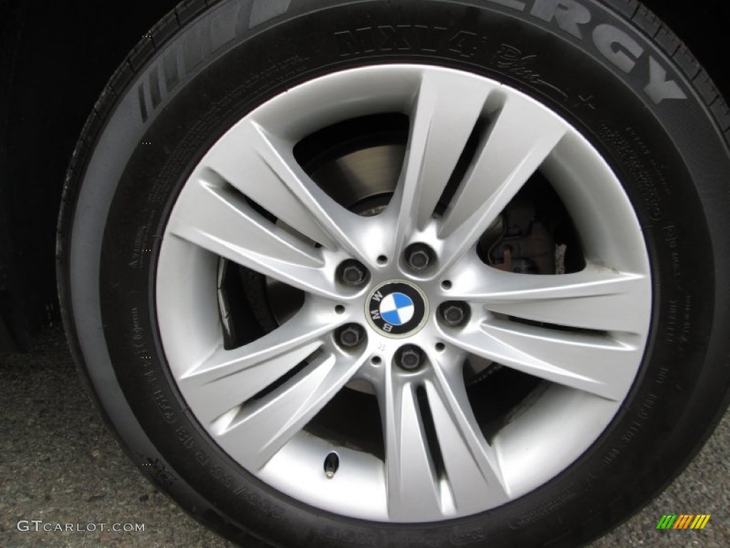 2004 BMW X5 4.4i Wheel Photos