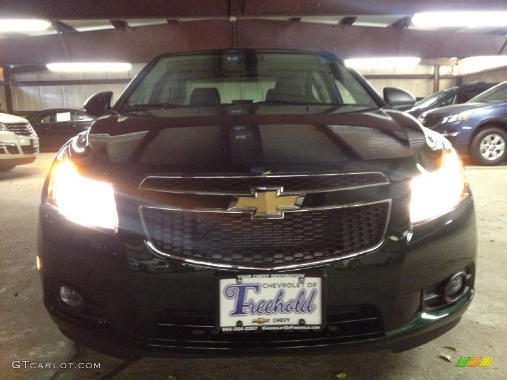 2014 Cruze LS - Rainforest Green Metallic / Jet Black/Medium Titanium photo #2