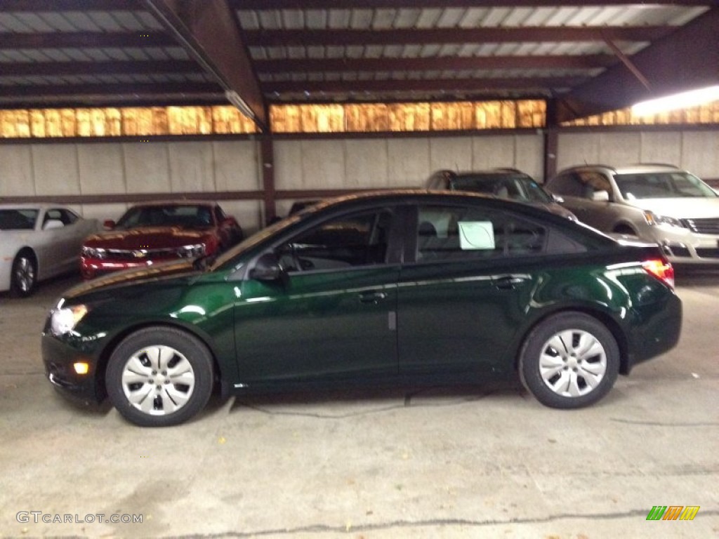 2014 Cruze LS - Rainforest Green Metallic / Jet Black/Medium Titanium photo #3