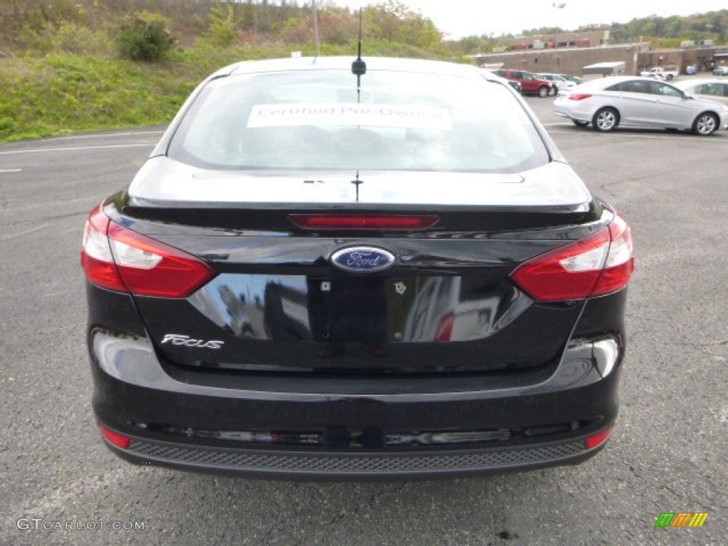 2012 Focus S Sedan - Black / Charcoal Black photo #3