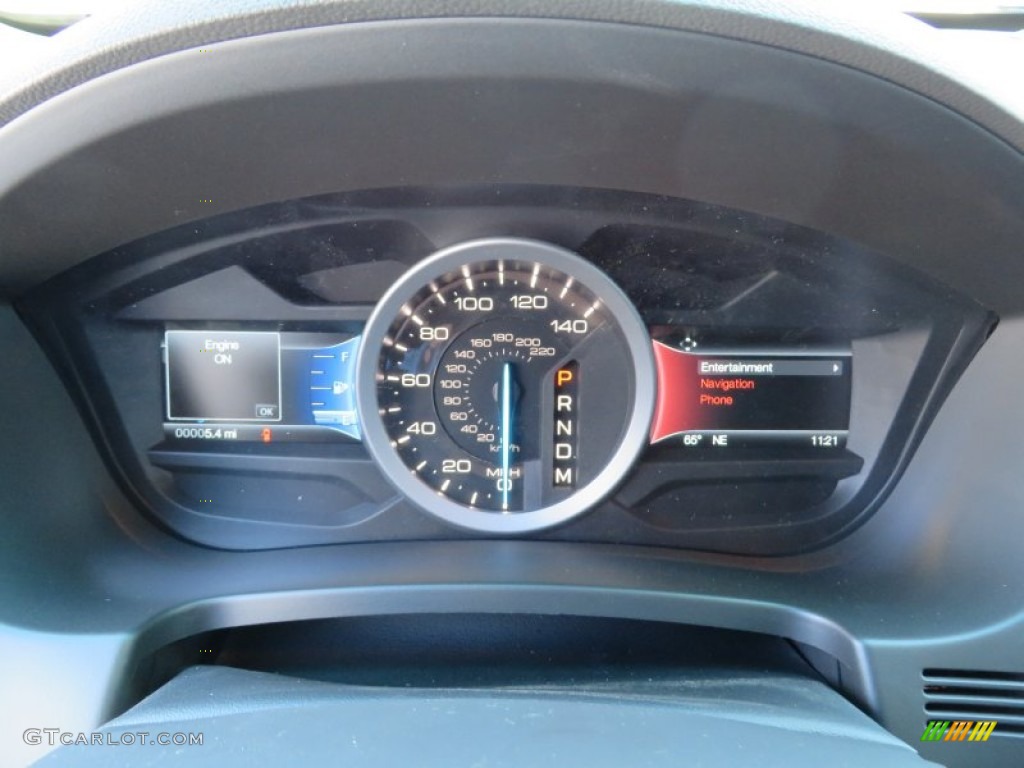 2014 Explorer XLT - White Platinum / Charcoal Black photo #37