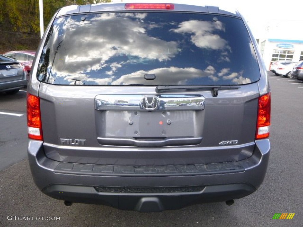 2014 Pilot LX 4WD - Modern Steel Metallic / Gray photo #4
