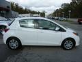 Super White - Yaris L 5 Door Photo No. 2