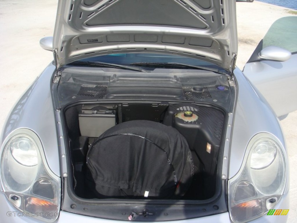 2001 Porsche 911 Carrera Coupe Trunk Photo #87267480