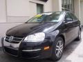 Black - Jetta 2.5 Sedan Photo No. 2